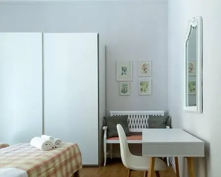La Piazzetta 4 *